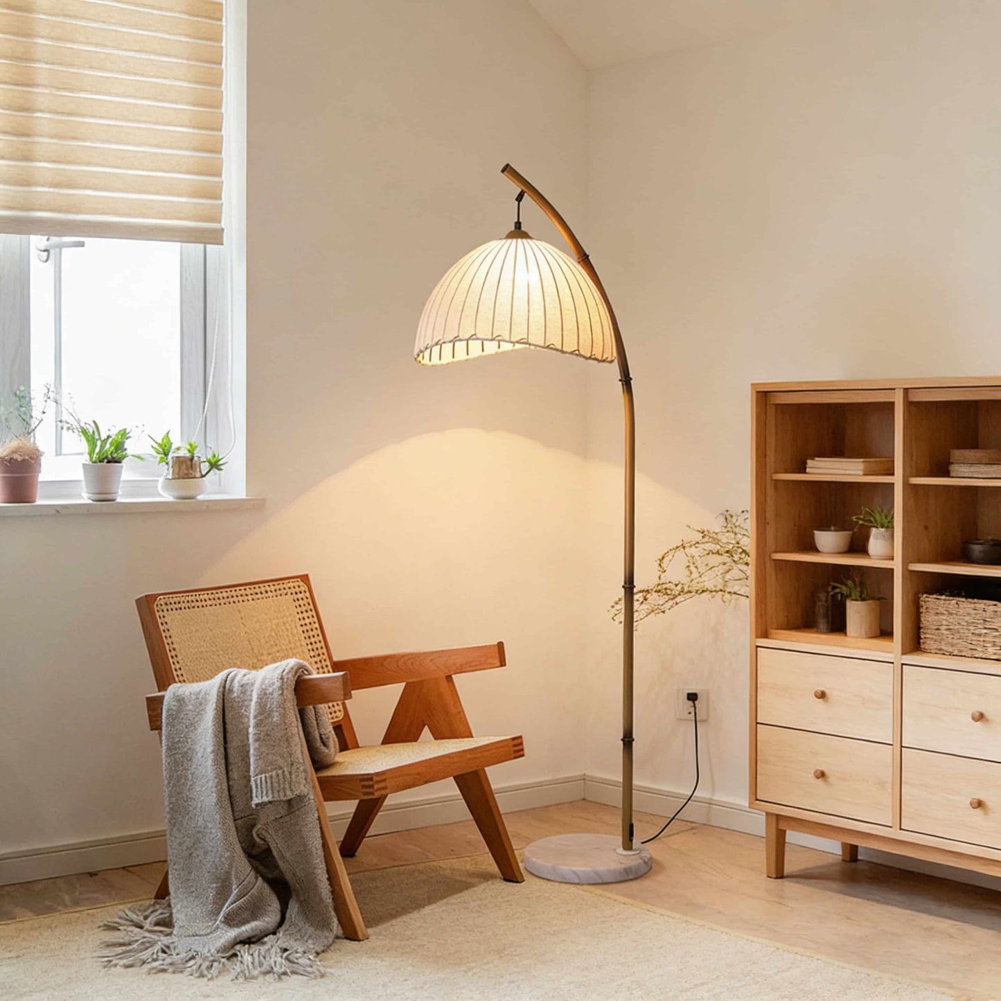 Retro Bamboo-Art Arc Floor Lamp